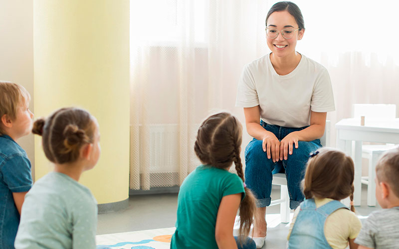 Guía Montessori: De 0 A 3 Años - Cama Casita