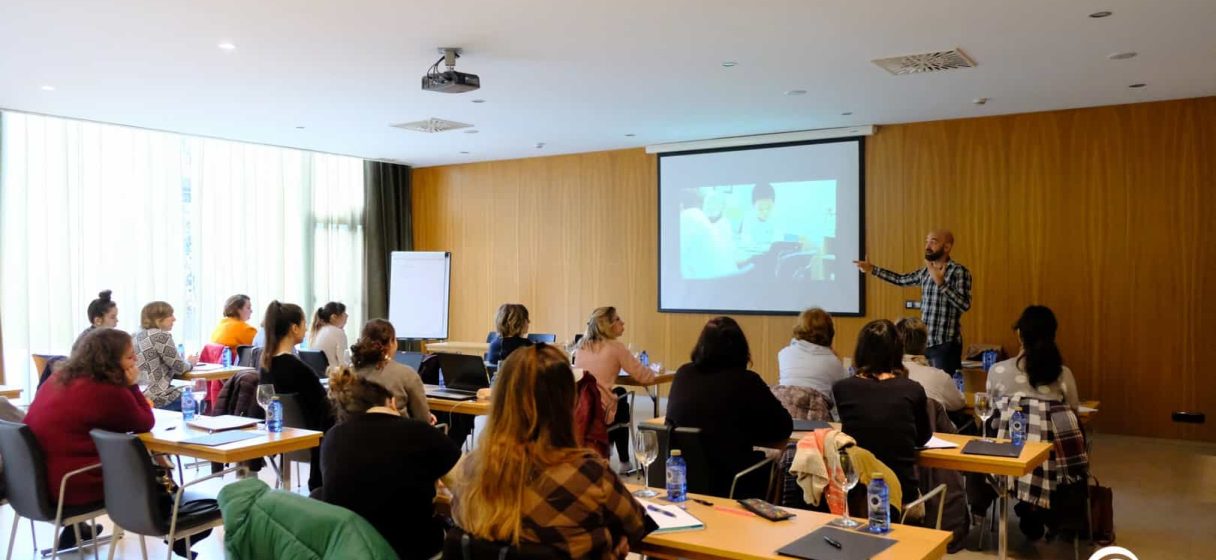 Seminario-Montessori-Pamplona-2018-15-Copiar