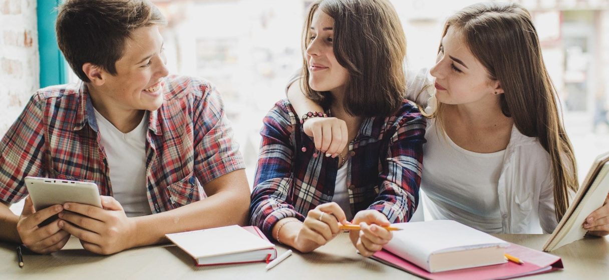 educación montessori y adolescencia